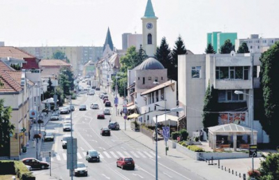 Júliusban kedvező változások lépnek életbe a parkolási rendszerben